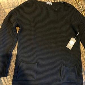 NWT Vince Camuto heavy black sweater!